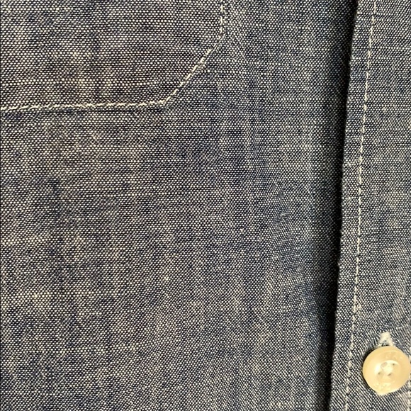 🎁 Gap short sleeves shirt - Picture 4 of 5